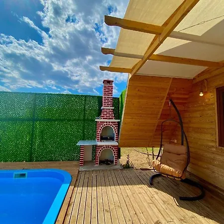 Refreshing Bungalow With Private Pool, Garden And Bbq In Дом отдыха